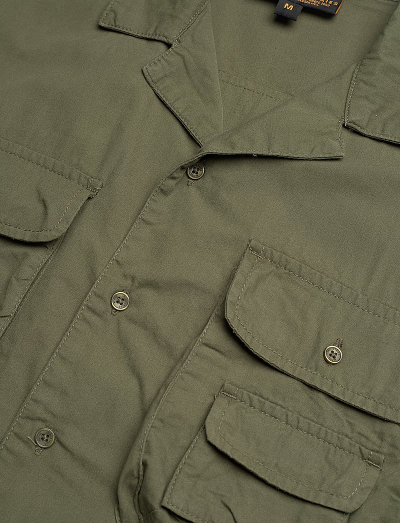 Alpha Industries - Aloha Safari Shirt - kurzarmhemden - dark olive - 5