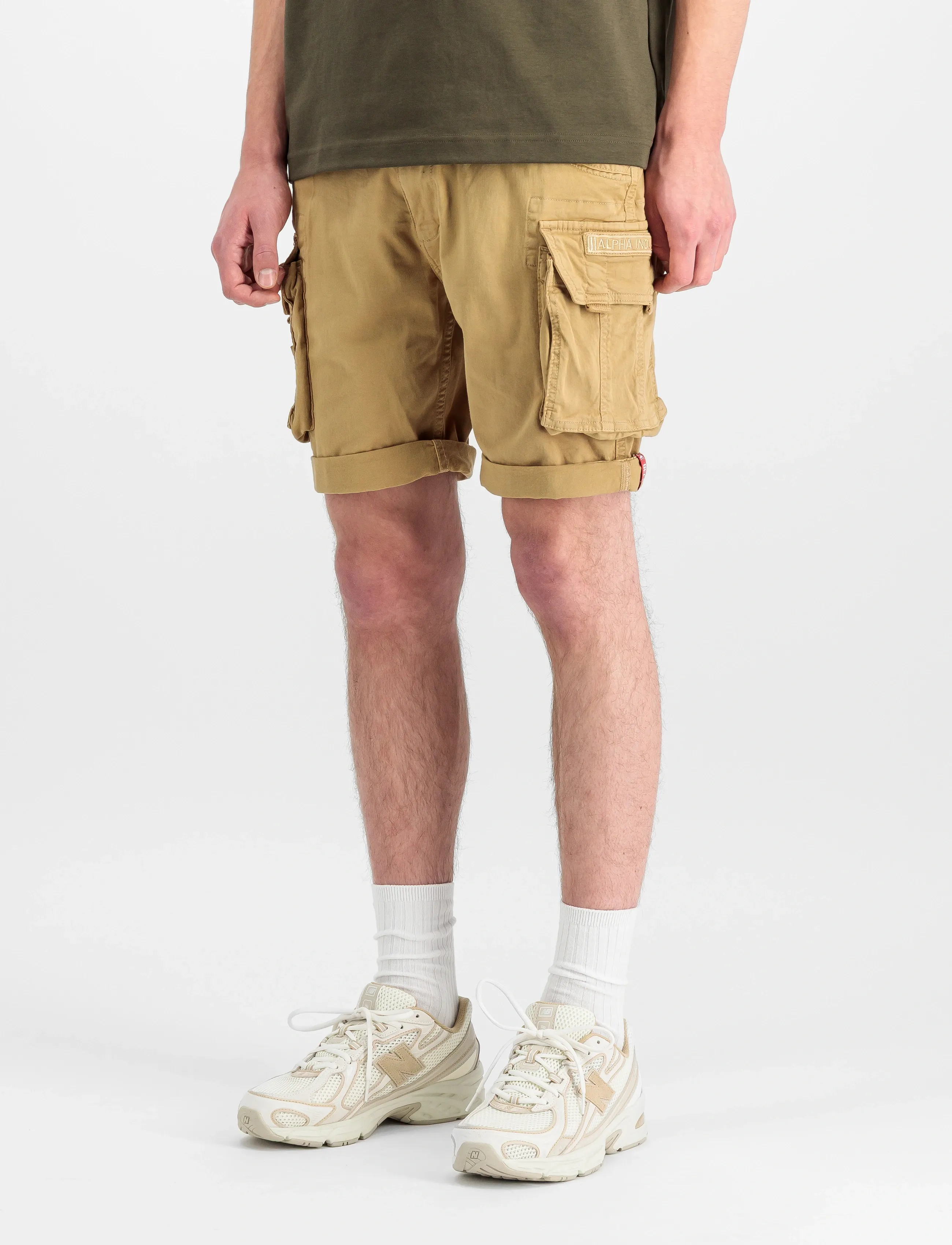Alpha Industries Crew Short, 36, Beige, Shorts > Cargo Shorts, Herre