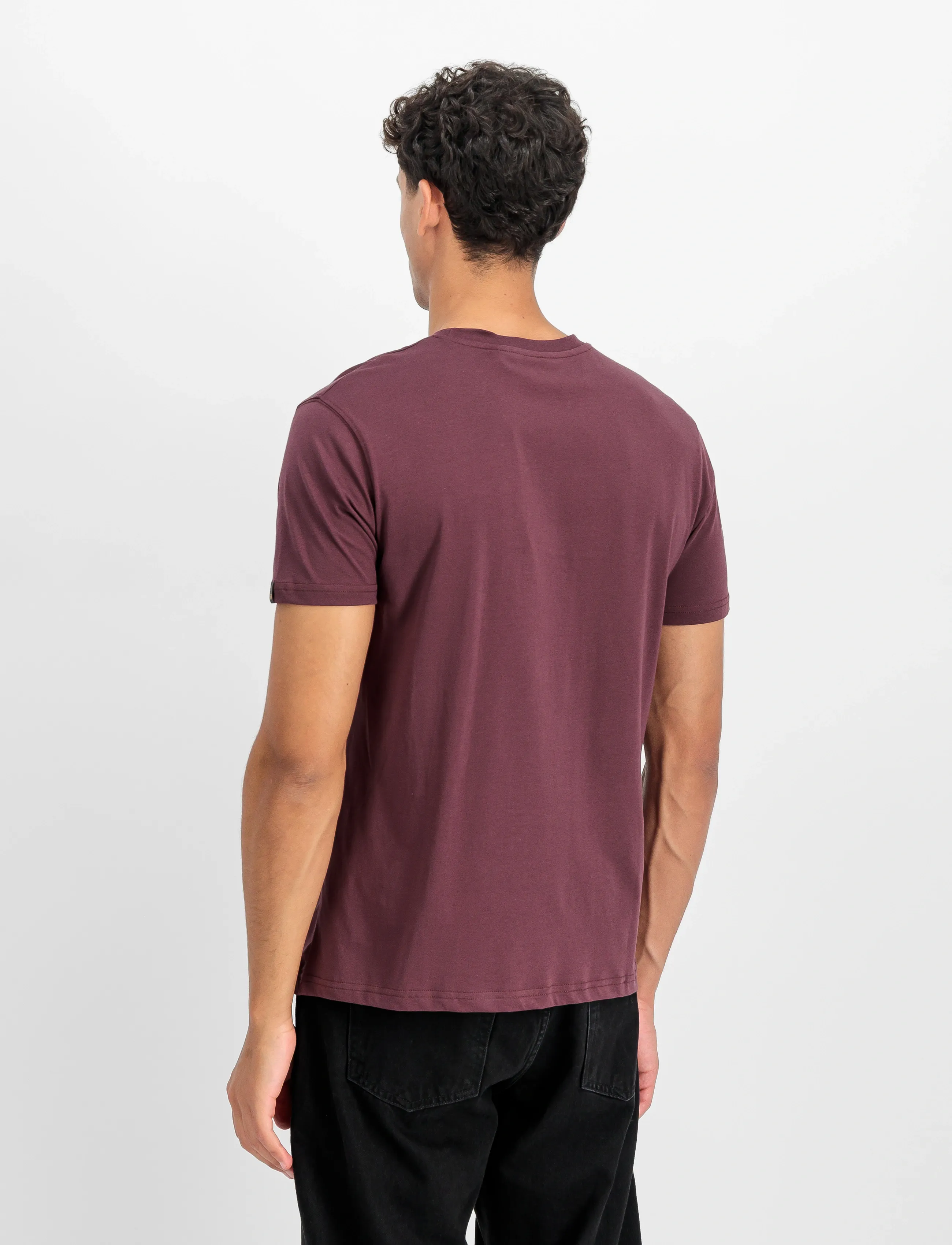 Alpha Industries - Basic T Small Logo - short-sleeved t-shirts - deep maroon - 3