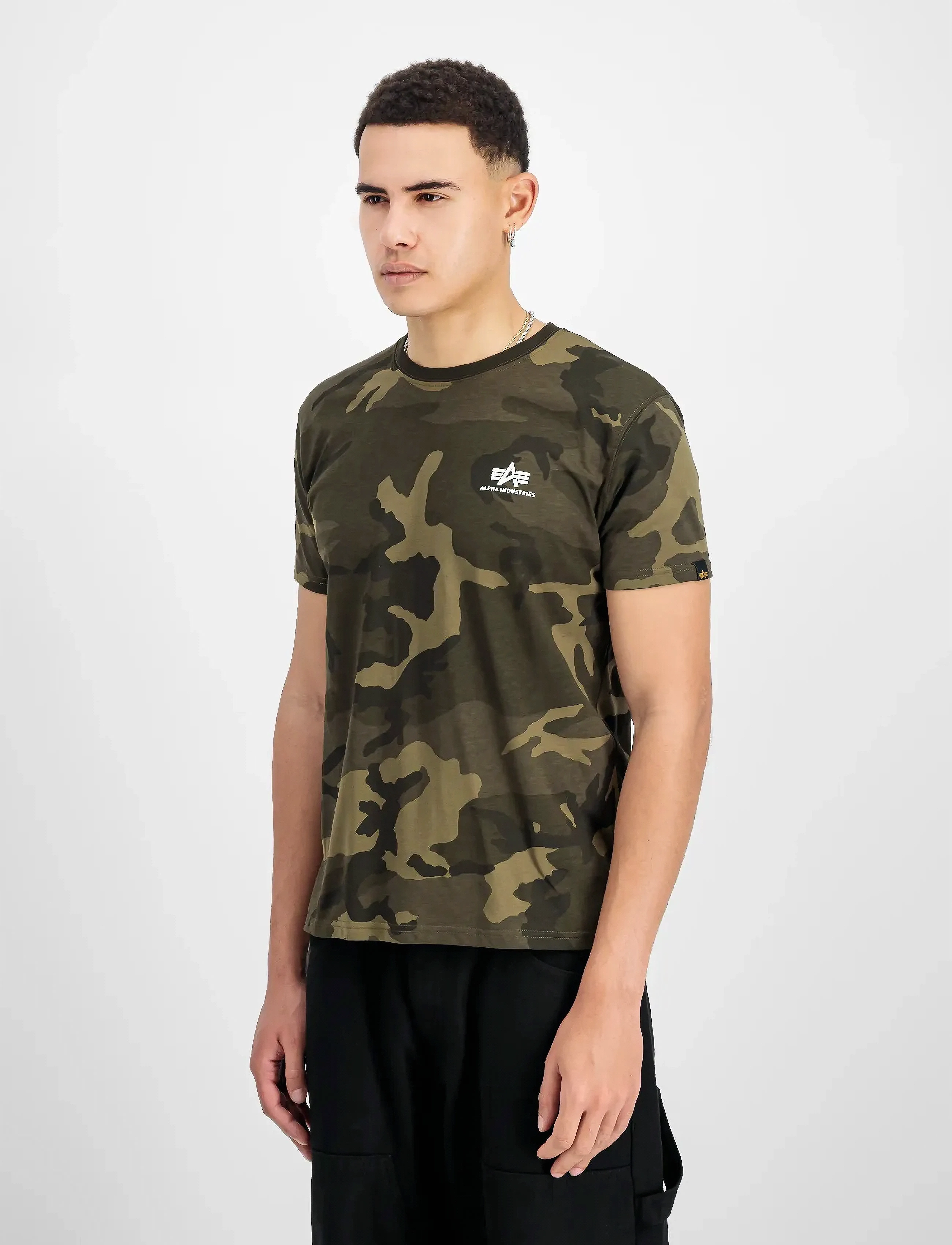 Alpha Industries Basic T-Shirt Sl Camo, M, T-shirts, Braun - Short-sleeved, Männerswear