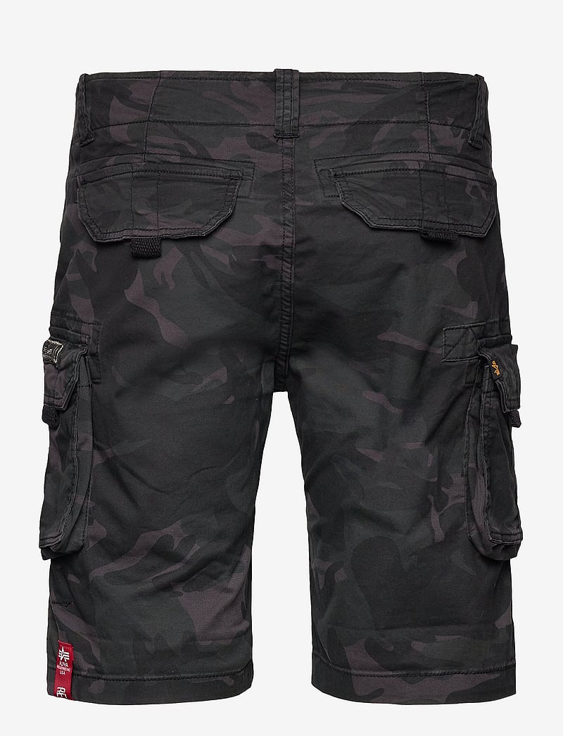 Alpha Industries - Crew Short Camo - cargo shorts - 125 - 1