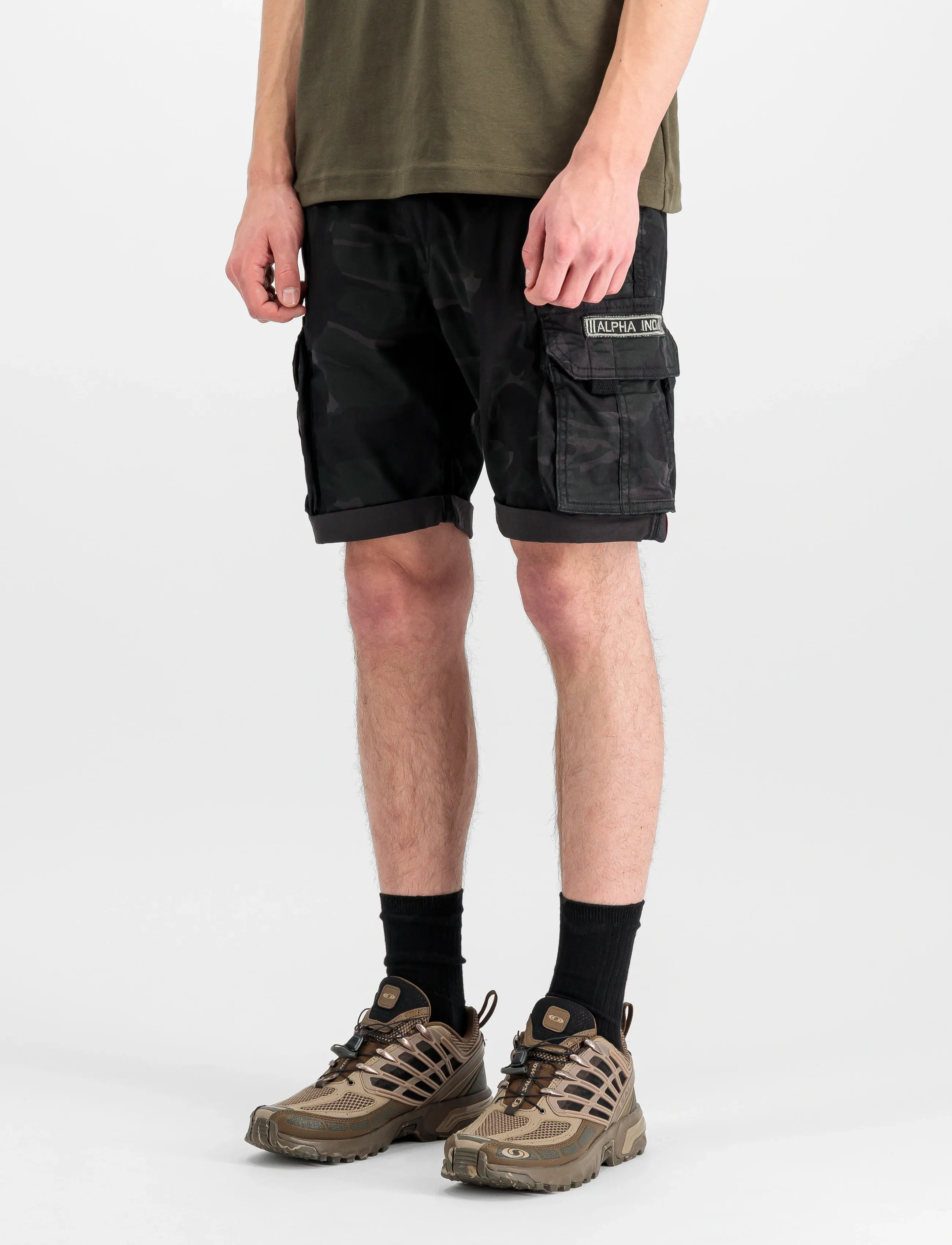 Alpha Industries Crew Short Camo, 36, Black, Shorts > Cargo Shorts, Herre