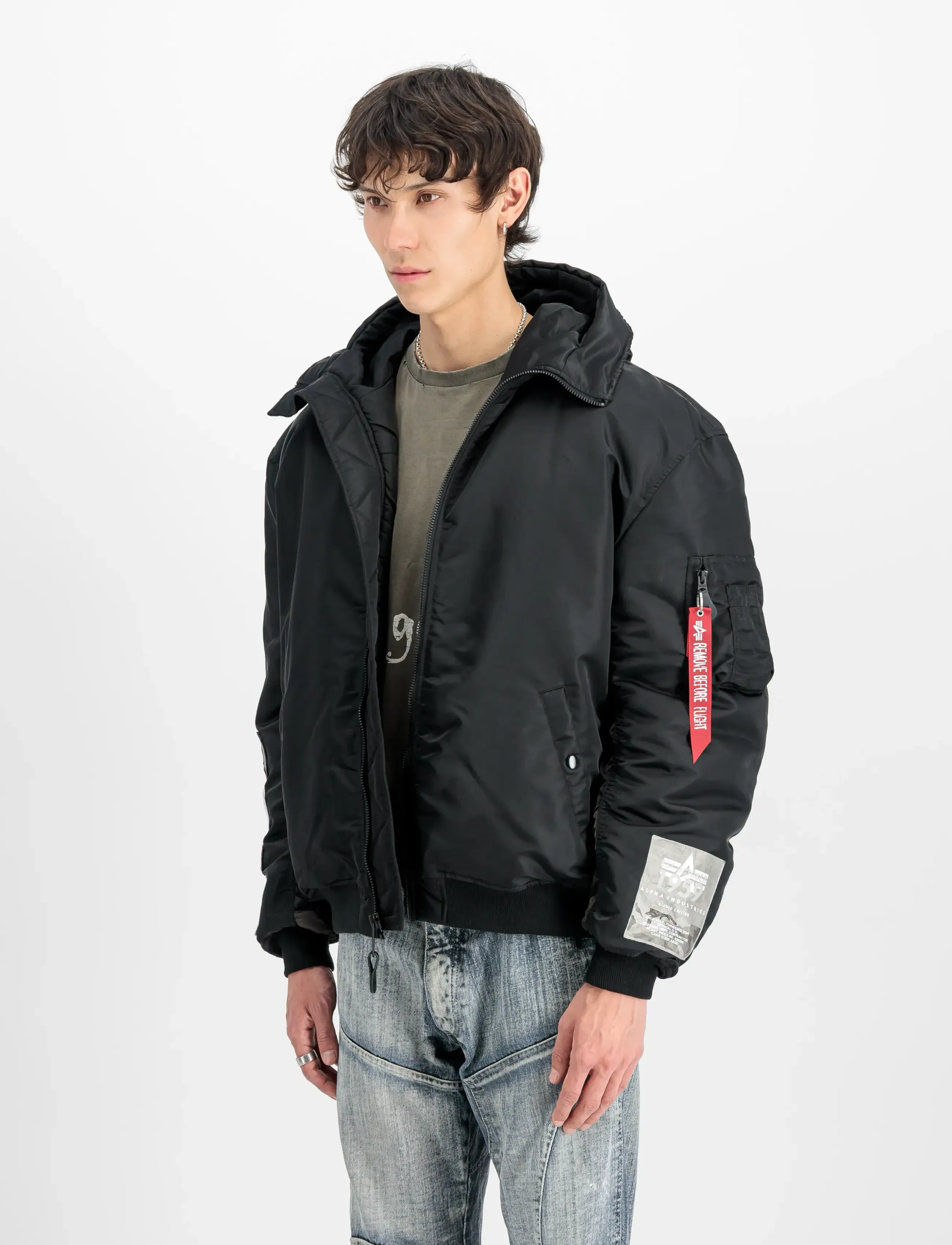 Alpha Industries Ma-1 Hooded Studio Jacket, XL, Black, Jakker > Bomberjakker, Herre