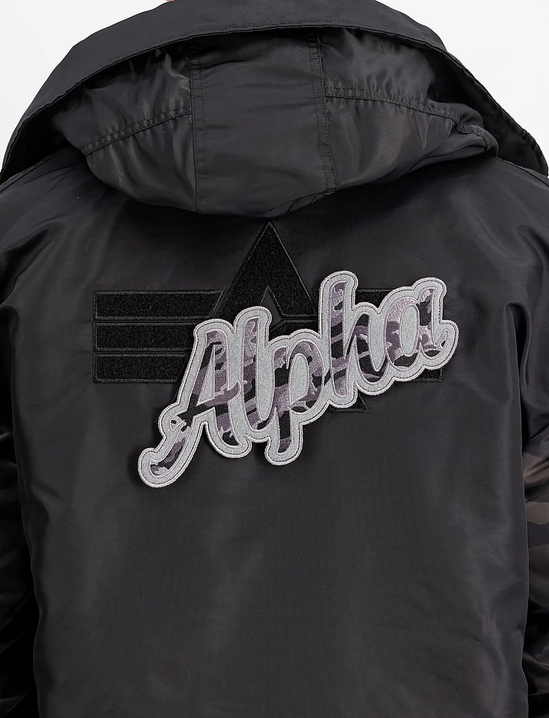 Alpha Industries - MA-1 Hooded Studio Jacket - efterårsjakker - black - 5
