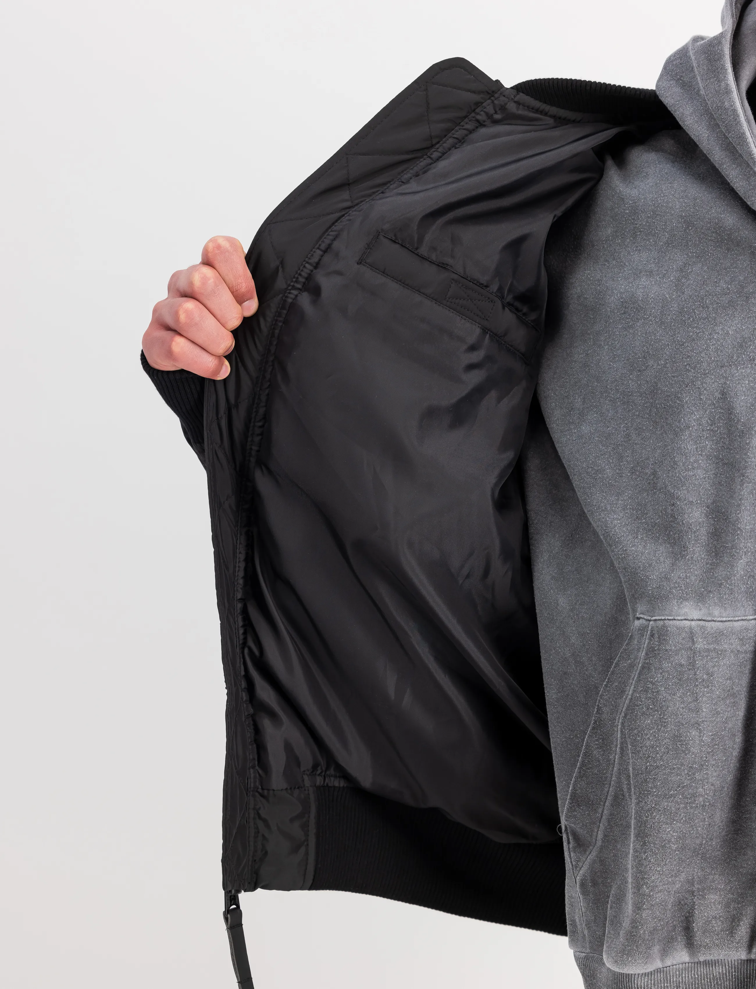 Alpha Industries MA-1 Logo Puffer - Shop by style - BLACK / black