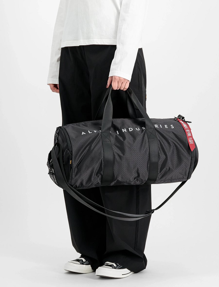 Alpha Industries - Ripstop Packable Gym Bag - duffel bags - black - 0
