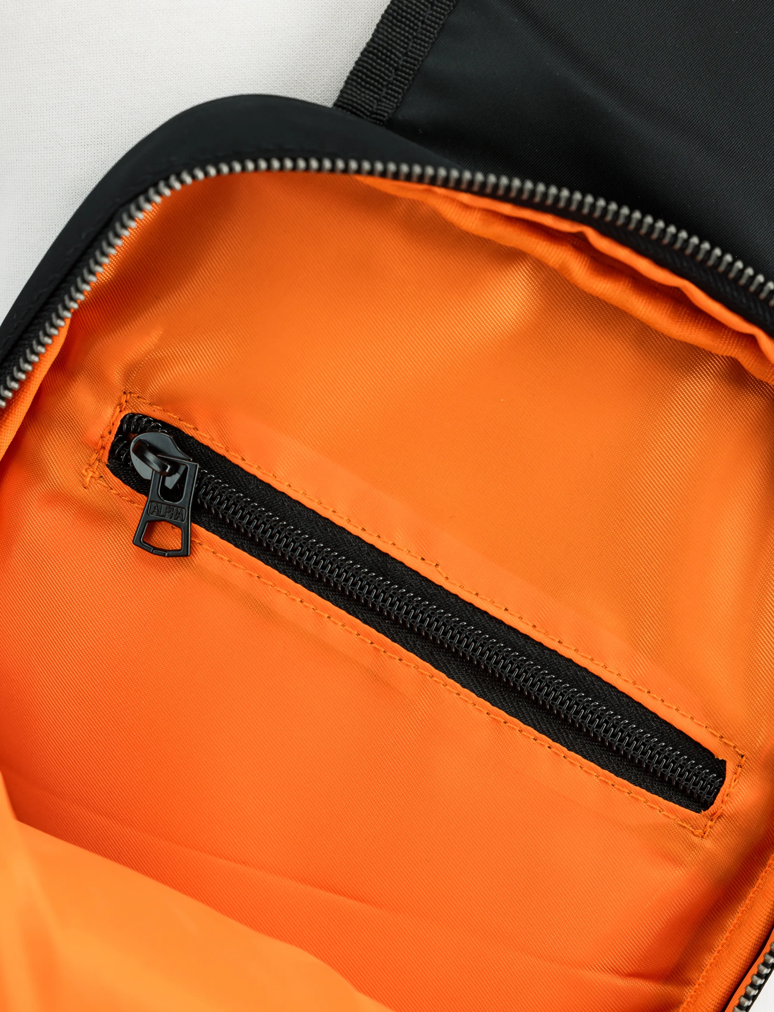 Alpha Industries - Label Sling Bag - black - 3