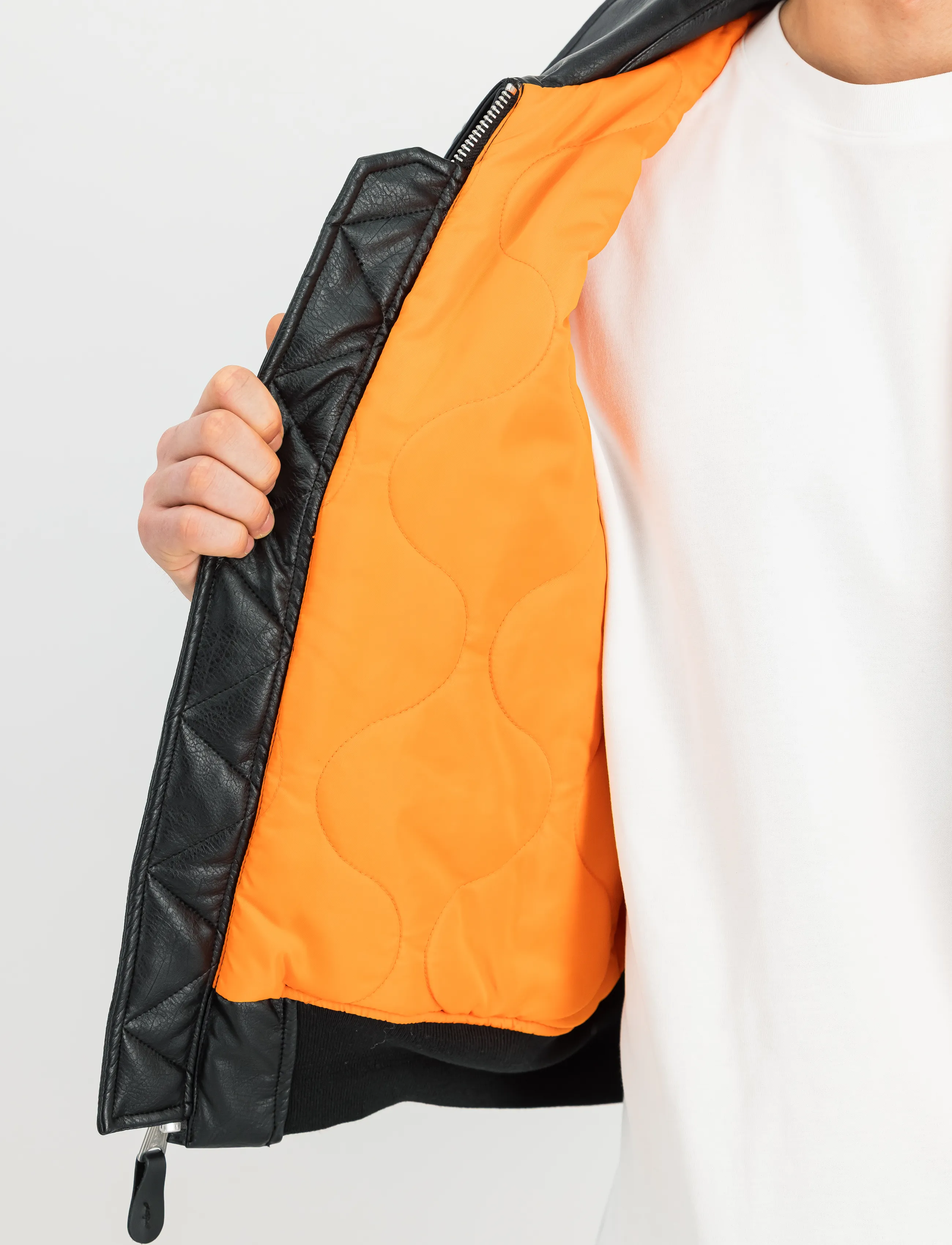Alpha Industries - CWU FL MOD - black - 4
