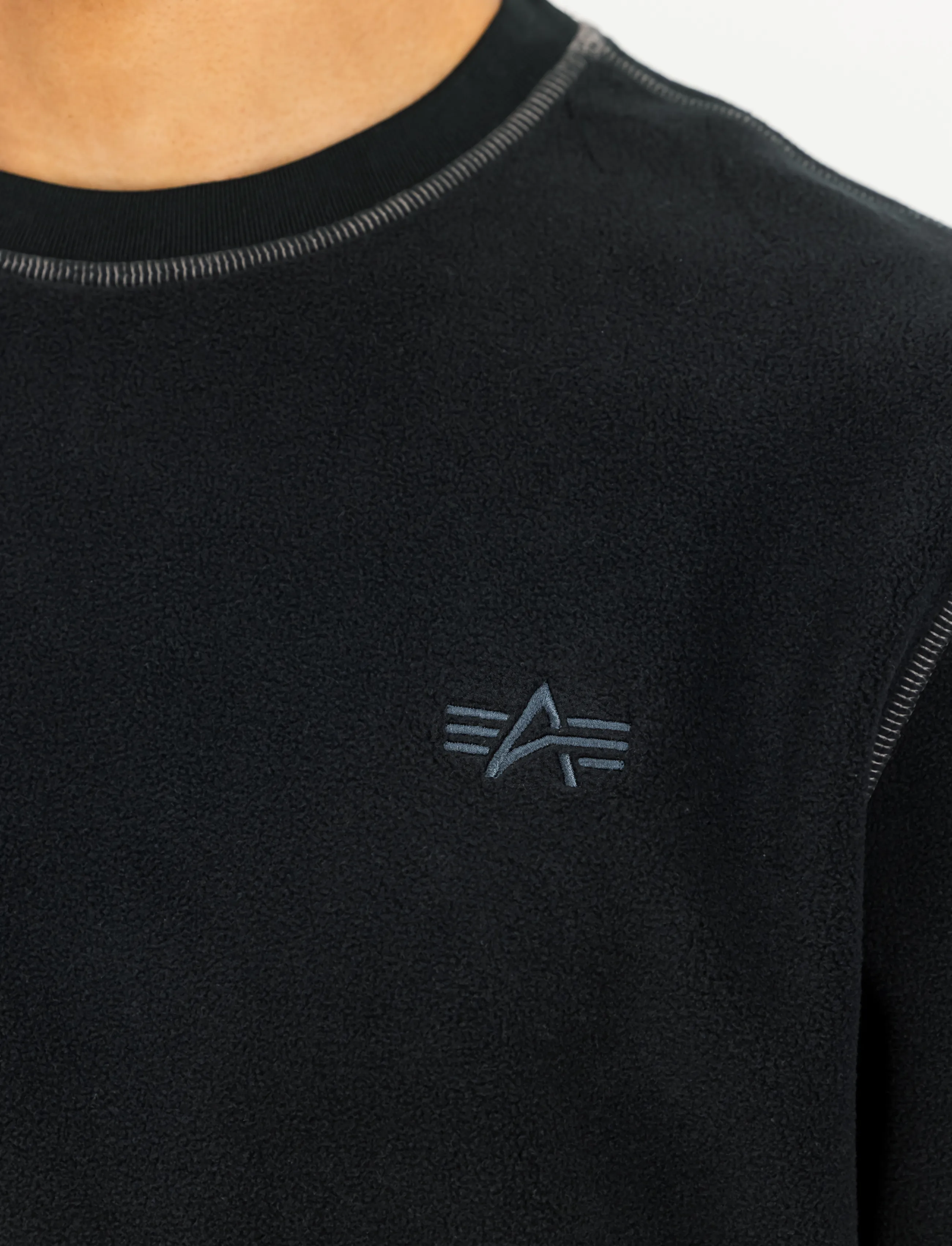 Alpha Industries - Polar Fleece Longsleeve - black - 5