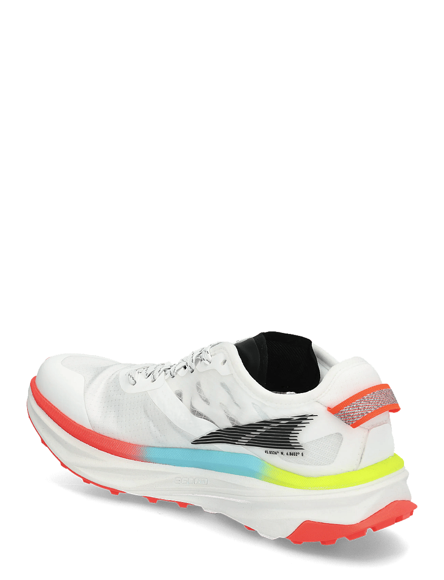 Altra - W MONT BLANC CARBON - löparskor - white/black/firey coral - 1