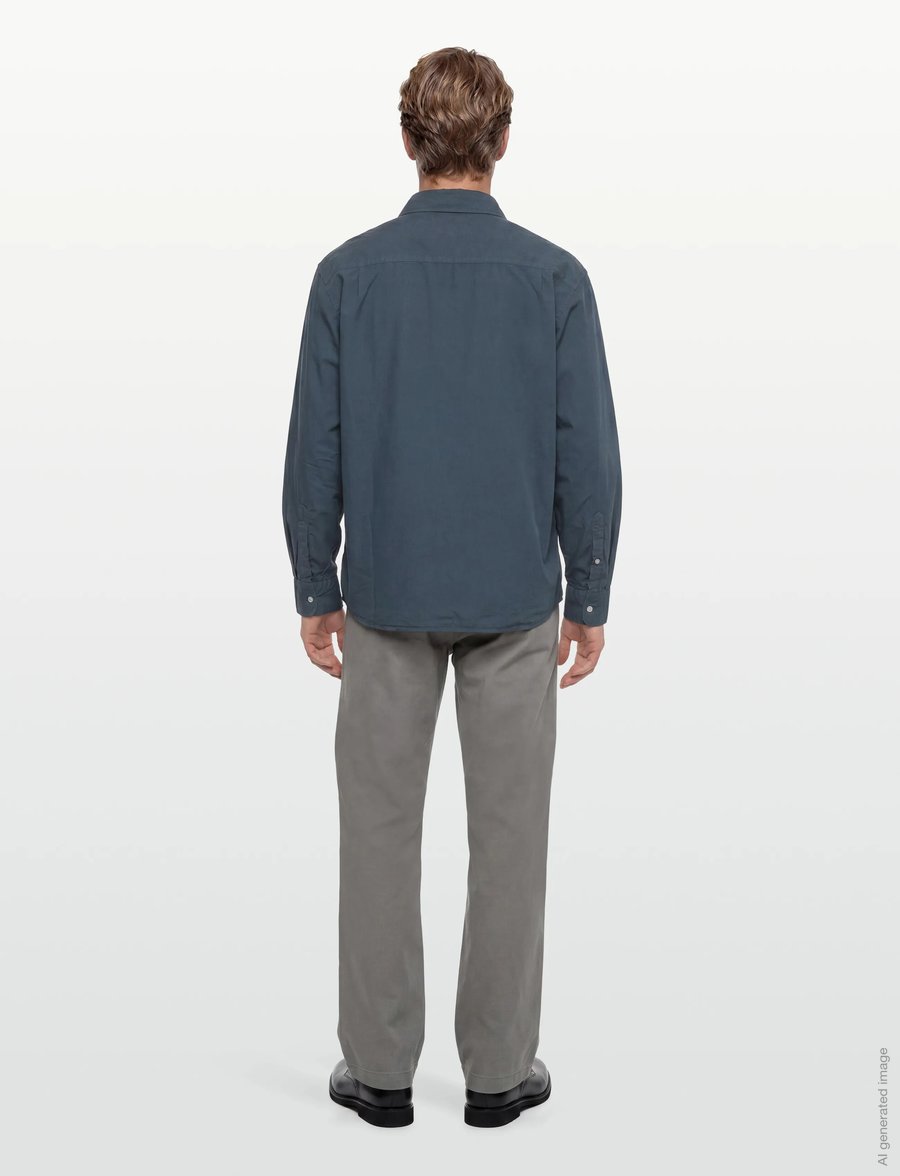 American Eagle - POSTAL NAVY OVERSIZED CSC GARMENT DYE POPLIN SHIRT - freizeithemden - rich navy - 4