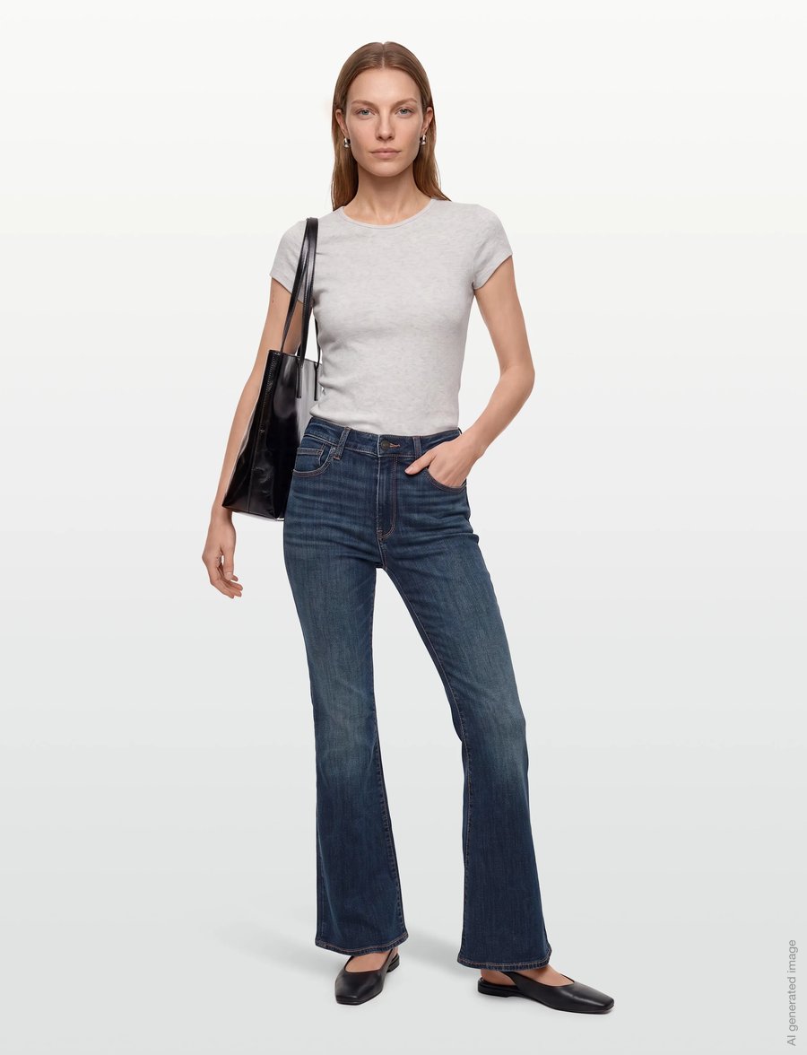 American Eagle - SUPER HIGH RISE FLARE JEANS - leveälahkeiset farkut - classic medium - 0