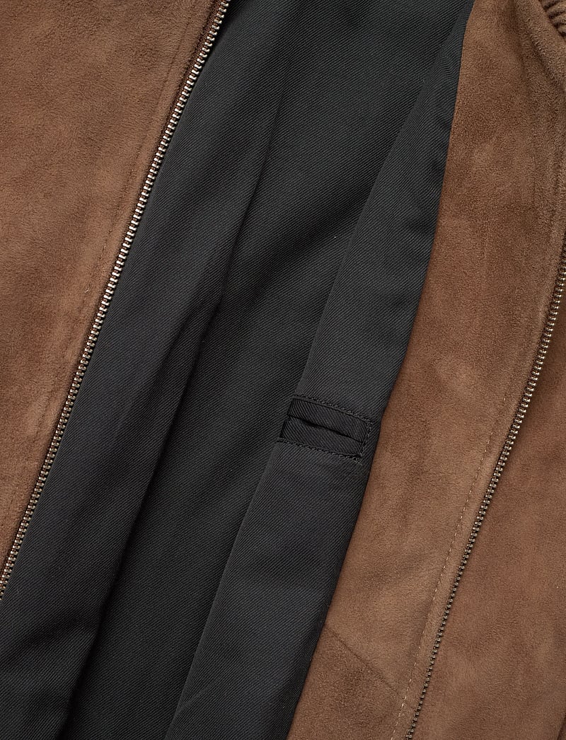 AMI - ZIPPED JACKET WITH EMBOSSED AMI DE COEUR - herbstjacken - 216 : noisette - 4