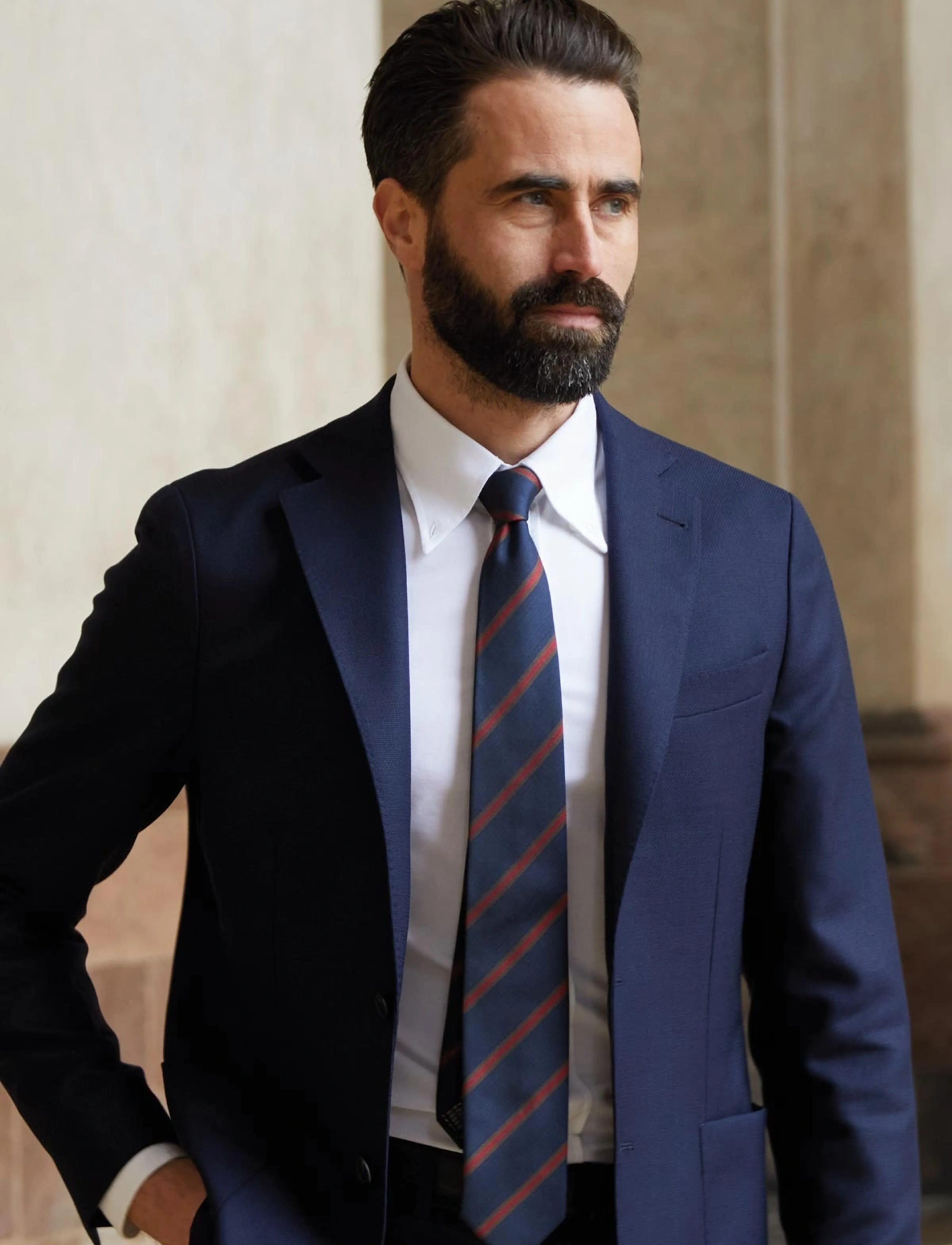 AN IVY Navy Herringbone Silk Tie - Shoppa efter tillfälle - NAVY RED / navy