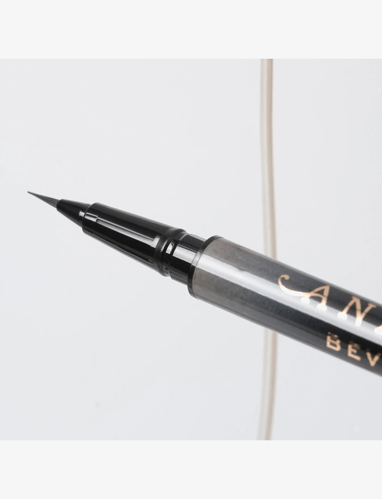 Anastasia Beverly Hills - Microstroke Brow Pen - smink - taupe - 4