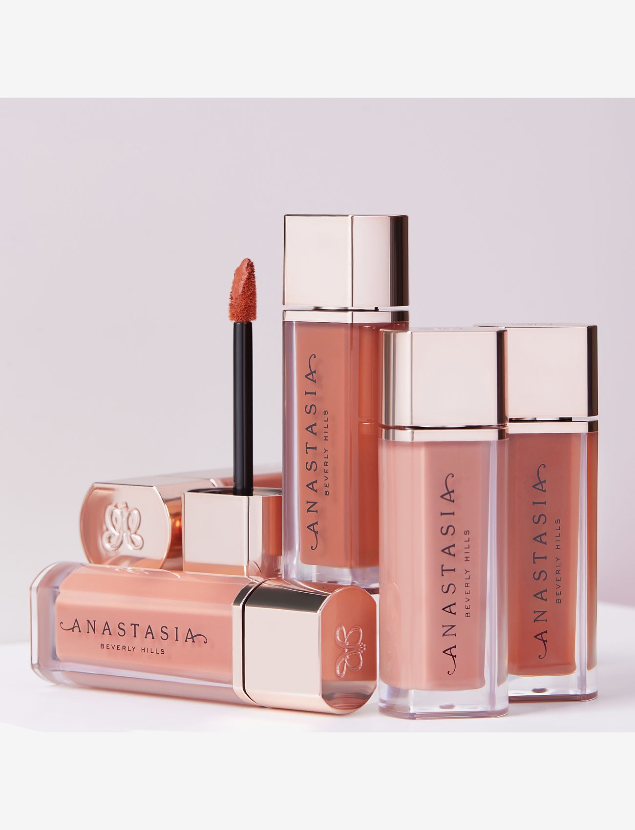 Anastasia Beverly Hills - Lip Velvet - Pomegranate - smink - pomegranate - 3