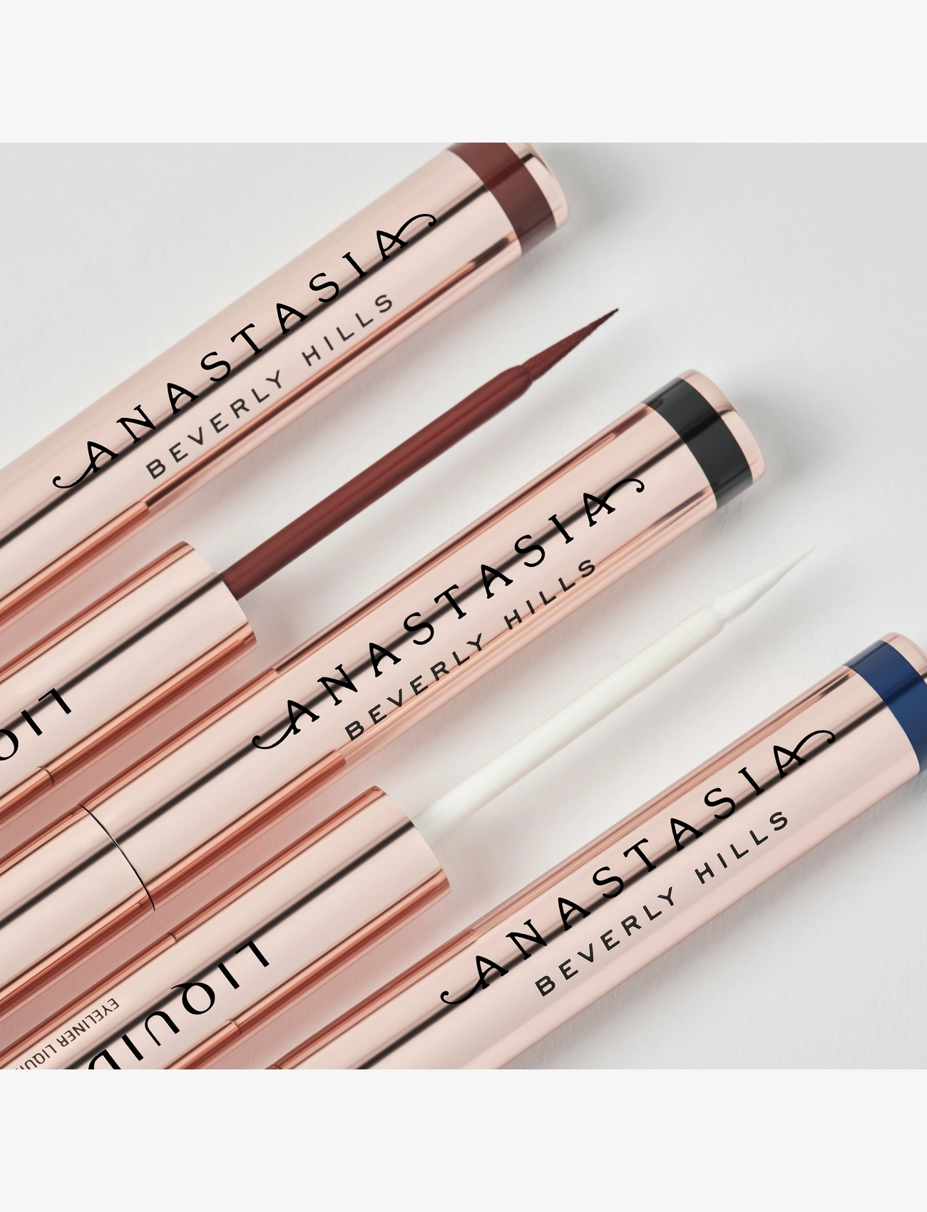 Anastasia Beverly Hills - Liquid Eyeliner - Aubergine - makeup - aubergine - 5
