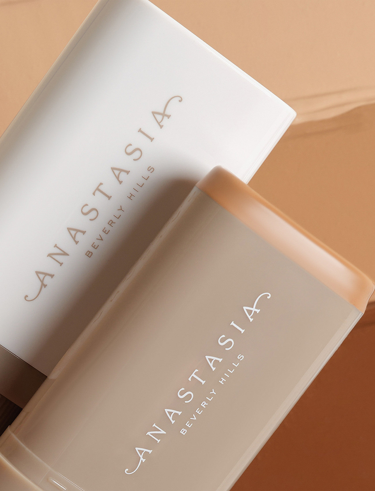 Anastasia Beverly Hills - Beauty Balm Serum Boosted Skin Tint - Shade 13 - makeup - shade 13 - 3