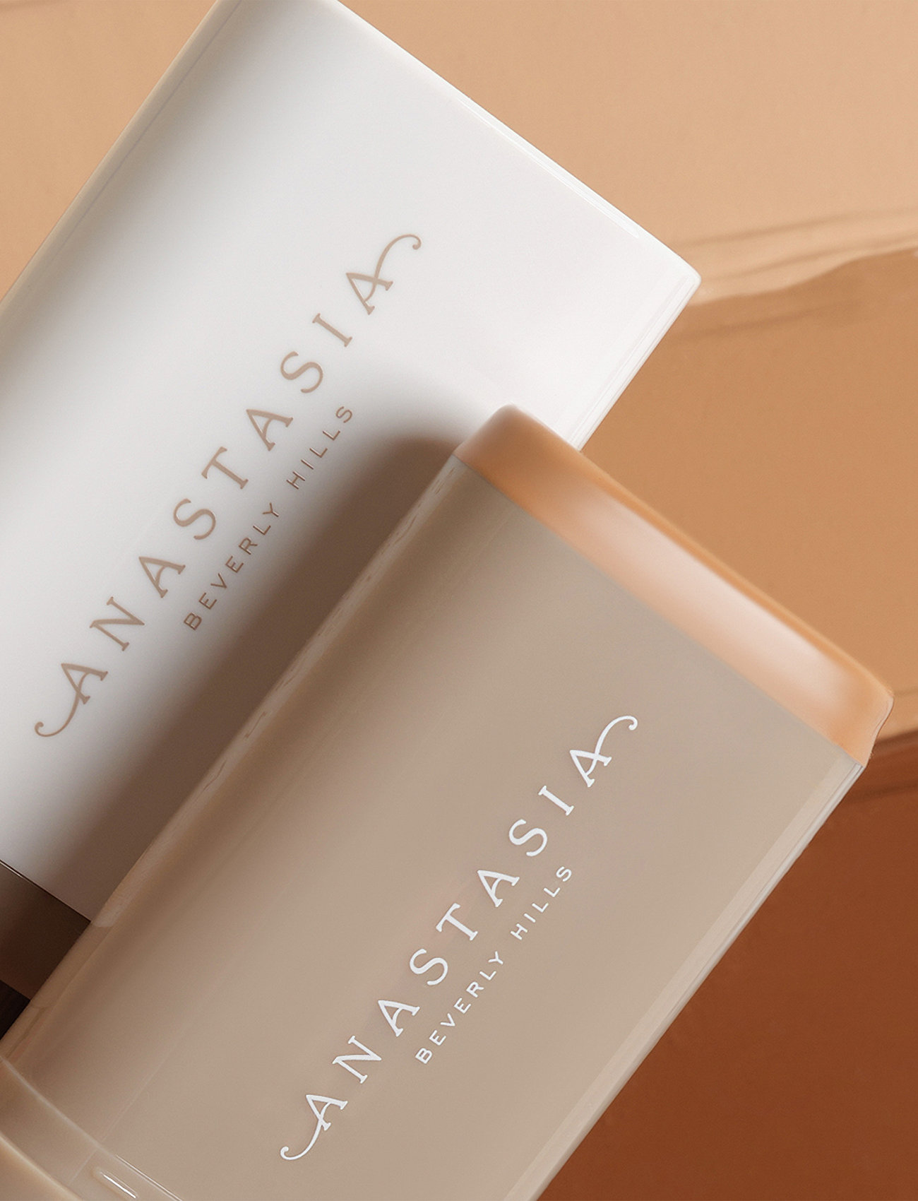 Anastasia Beverly Hills - Beauty Balm Serum Boosted Skin Tint - Shade 14 - smink - shade 14 - 3
