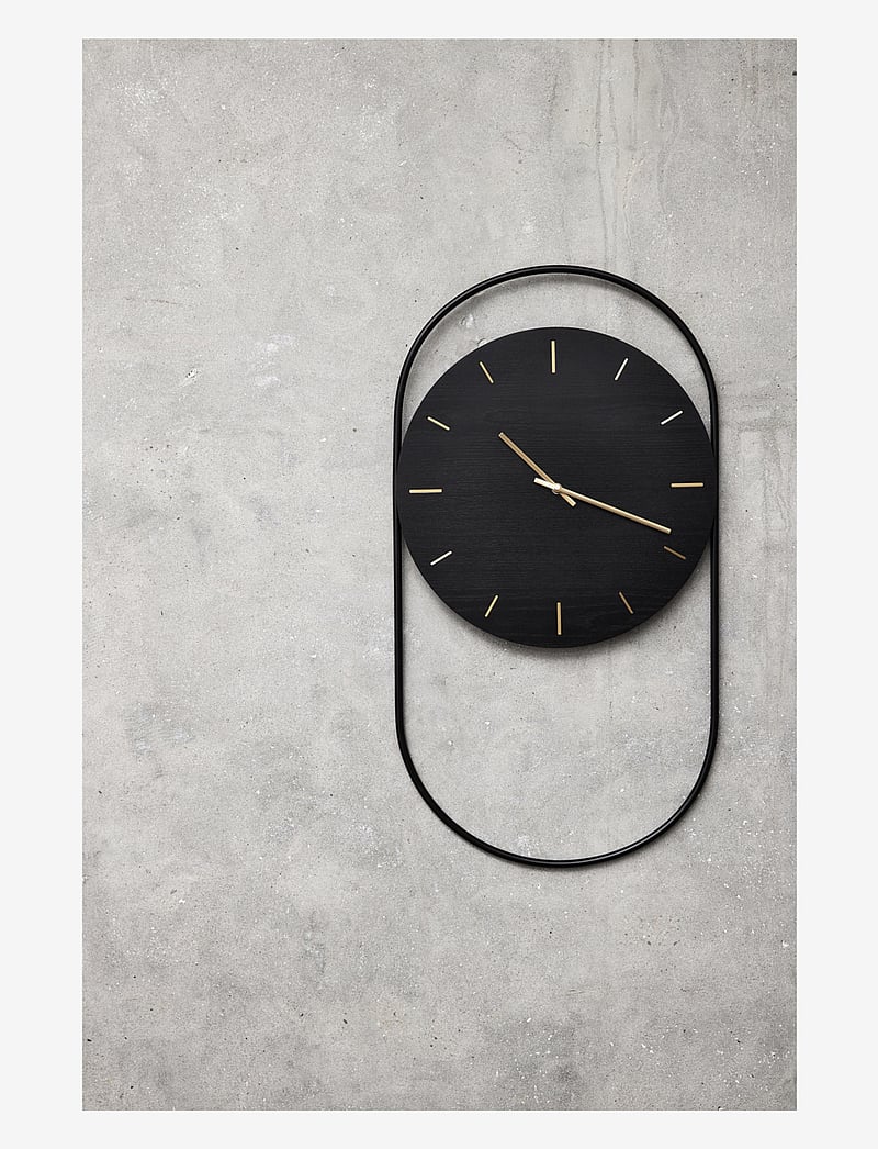 Andersen Furniture - A-Wall Clock Black with black metal ring - wanduhren - black - 2