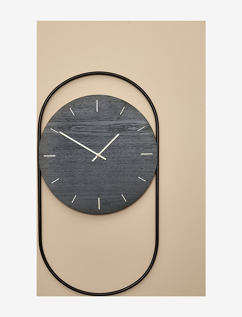 Andersen Furniture - A-Wall Clock Black with black metal ring - wanduhren - black - 3
