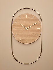 Andersen Furniture - A-Wall Clock Oak with brass ring - sieniniai laikrodžiai - no color - 2