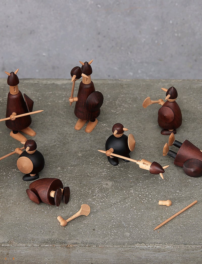 Andersen Furniture - The vikings of Denmark - drewniane figurki - brown - 3