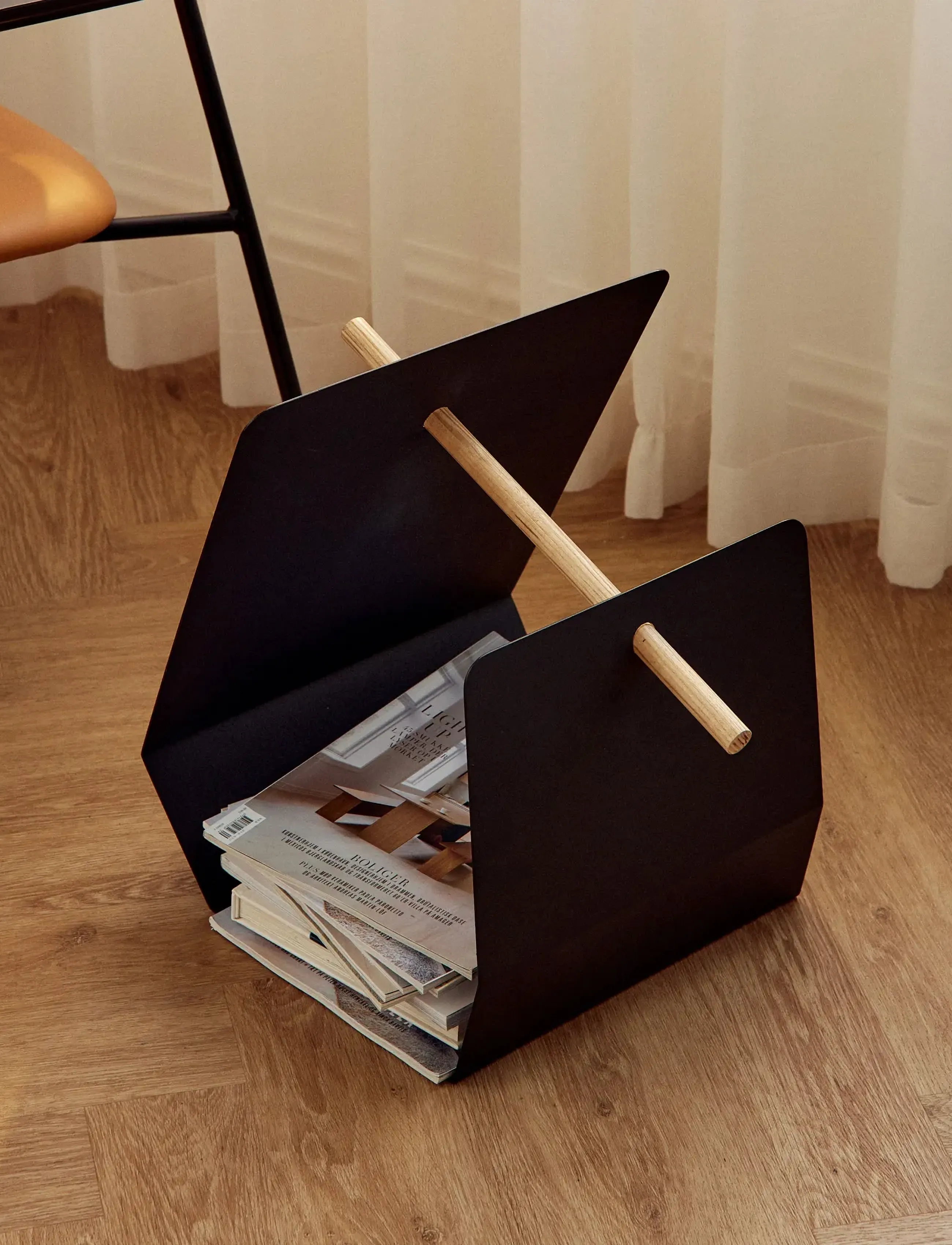 Andersen Furniture - Edge Magazine holder - ajakirja hoidik - black - 3