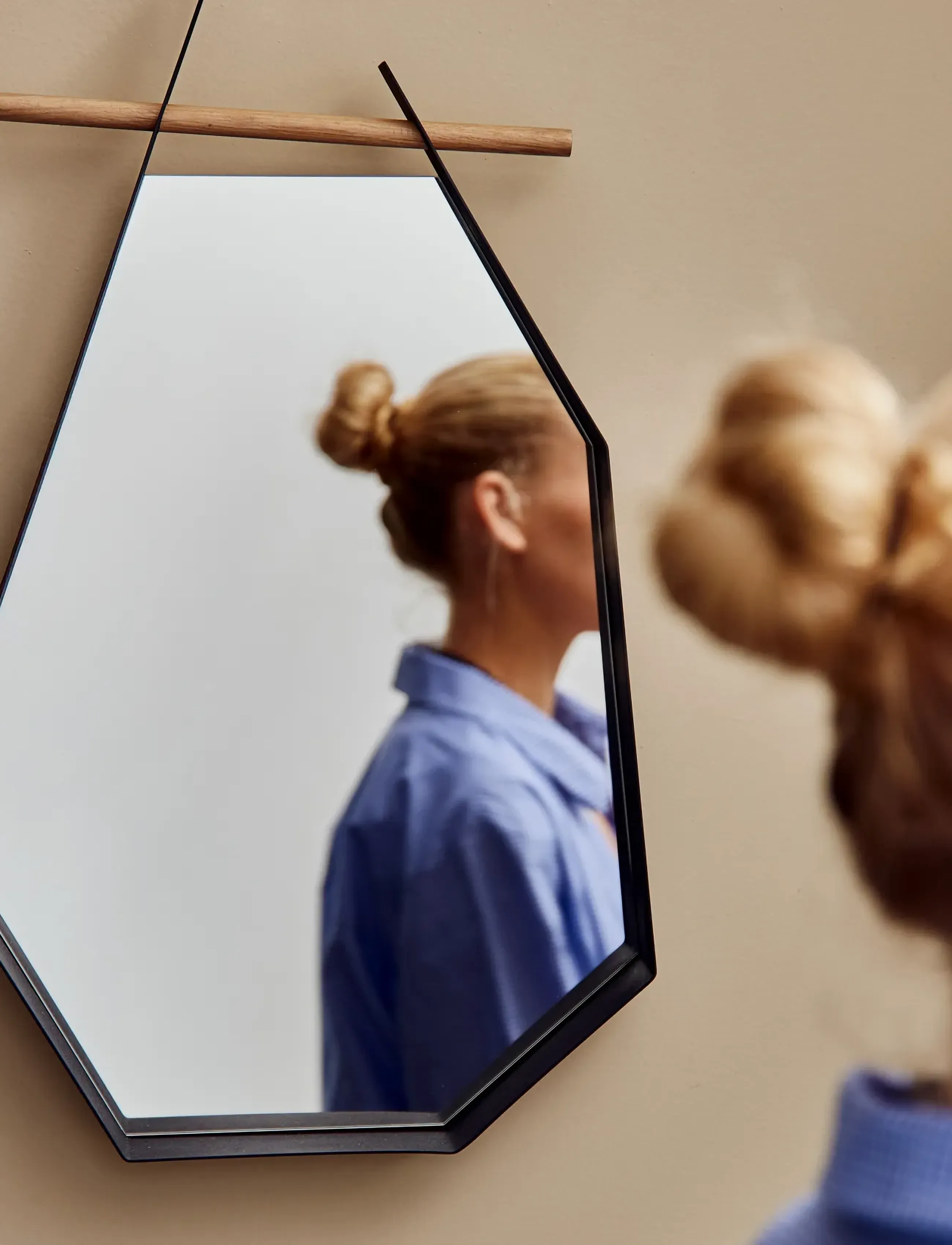 Andersen Furniture Edge Mirror, One Size, Mirrors, Schwarz - Wall Homeware