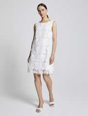 Andiata - Bertille Dress - sommerkleider - floral lace - 3