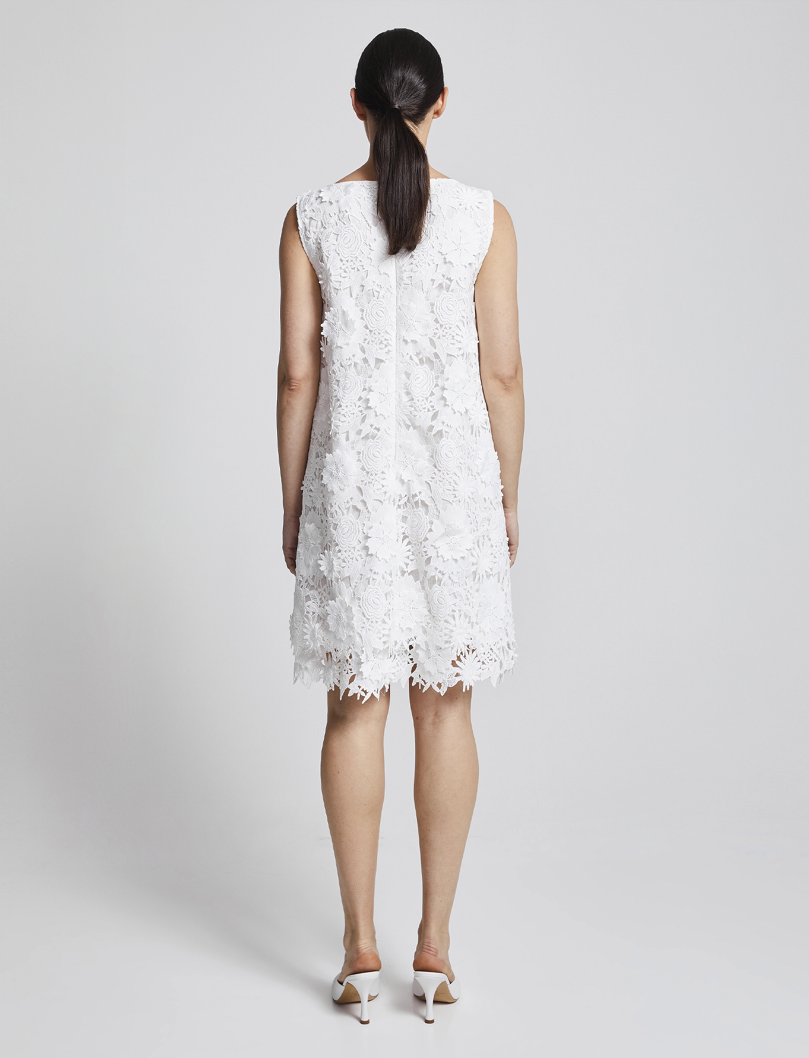 Andiata - Bertille Dress - floral lace - 5