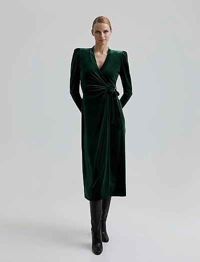 Green Christmas Dresses special offers for women at Boozt.com Green Christmas Dresses special offers for women at Boozt.com
