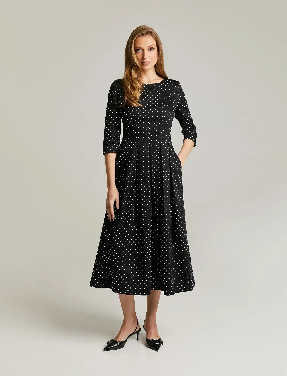 Andiata - Julitta 3 - cocktailklänningar - petite polka - 0