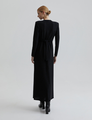 Andiata - Rhosyn T dress - midi kjoler - sparkling black - 3