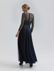 Andiata - Viviane 2 dress - feestelijke kleding voor outlet-prijzen - deep navy blue - 3