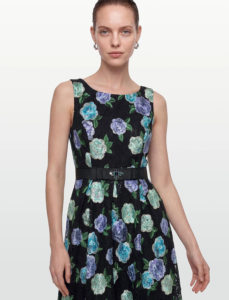 Andiata - Pelagia 3 - midi-kleider - floral lace - 3