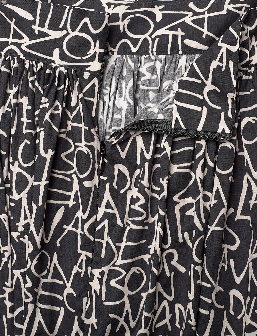 Andiata - Fiia 85 - midi-röcke - black - 5