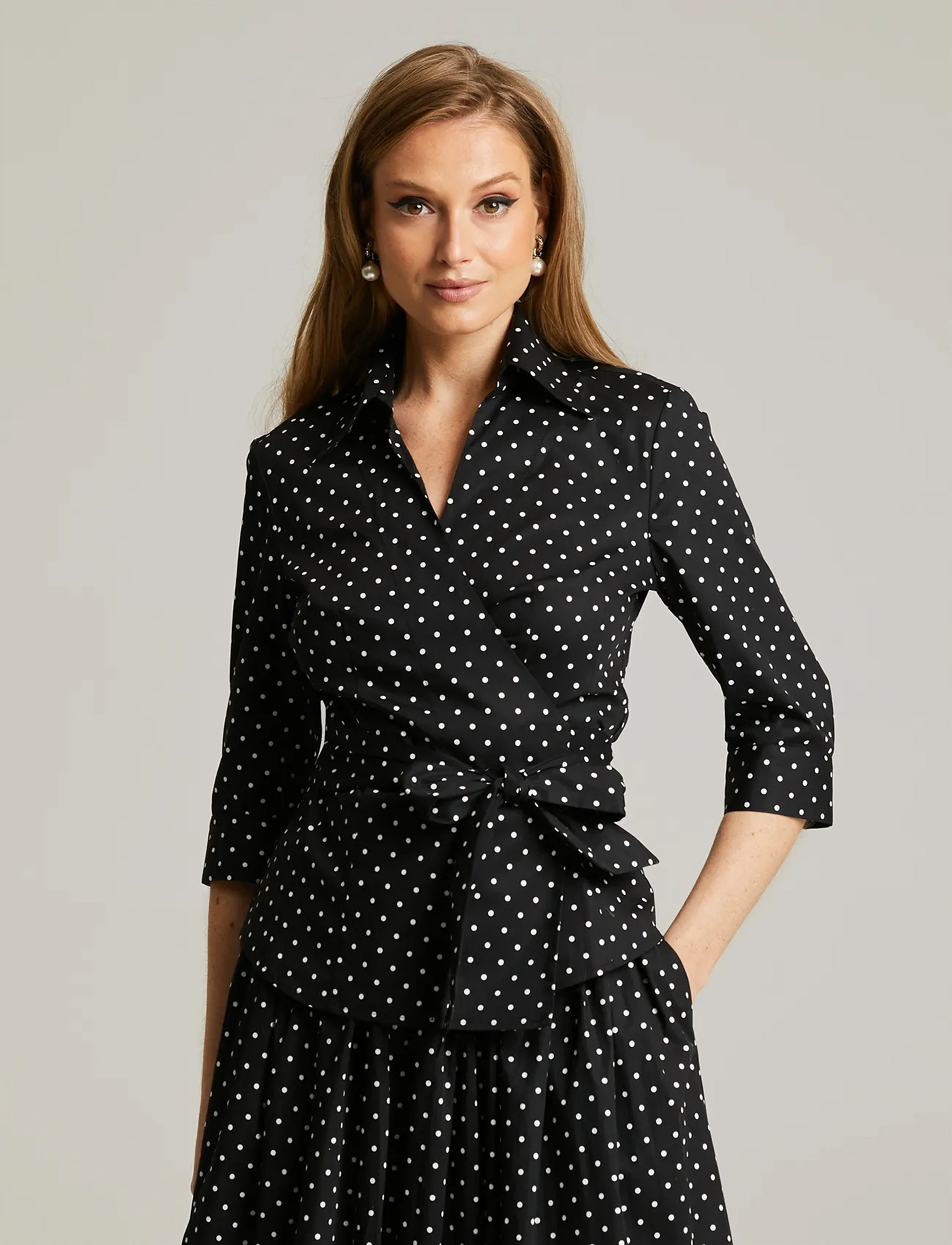 Andiata Kiira, 34, Blouses, Schwarz - Short-sleeved, Frauen