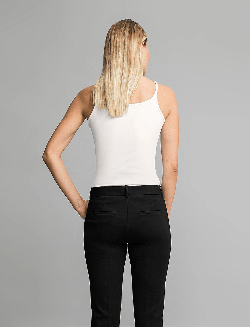 Andiata - Mischa 2 - Ärmellose tops - white - 3