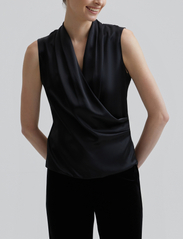 Andiata - Elous top - sleeveless blouses - black - 5