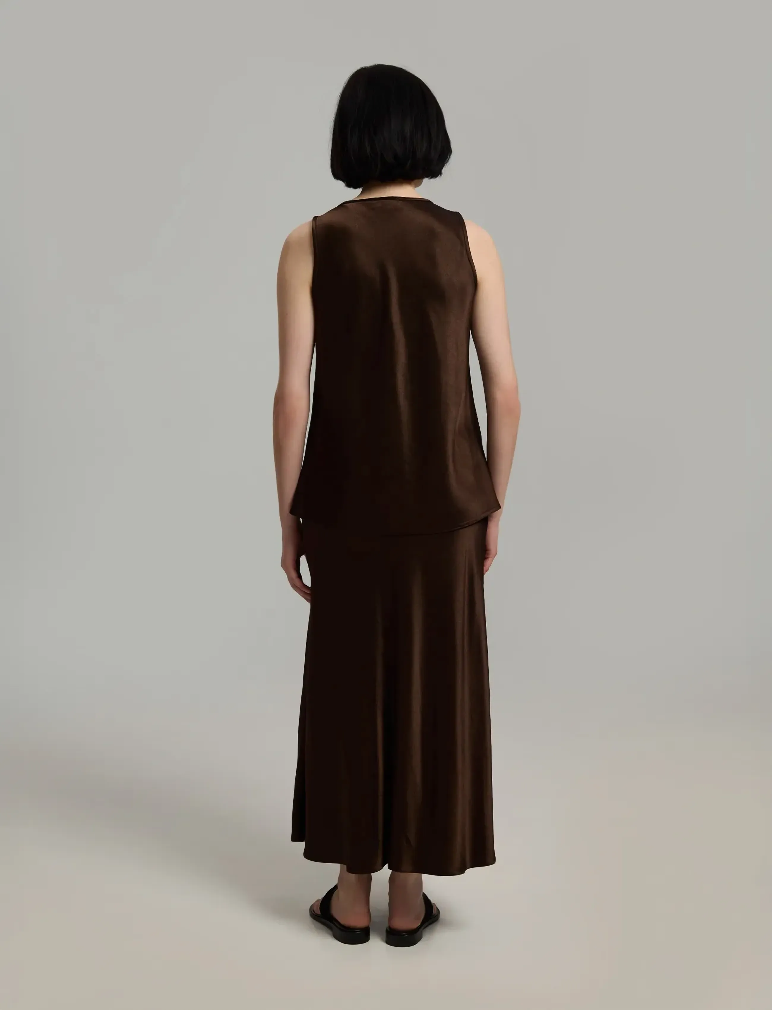 Andiata - Madsy - sleeveless tops - mocha - 4