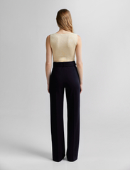 Andiata - Lucia trousers - tailored trousers - royal blue - 5