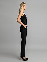 Andiata - Sanna 2 Trousers - pidulikud püksid - black - 3