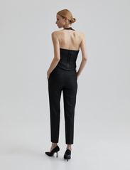 Andiata - Jamy trousers - puvunhousut - sparkling black - 3