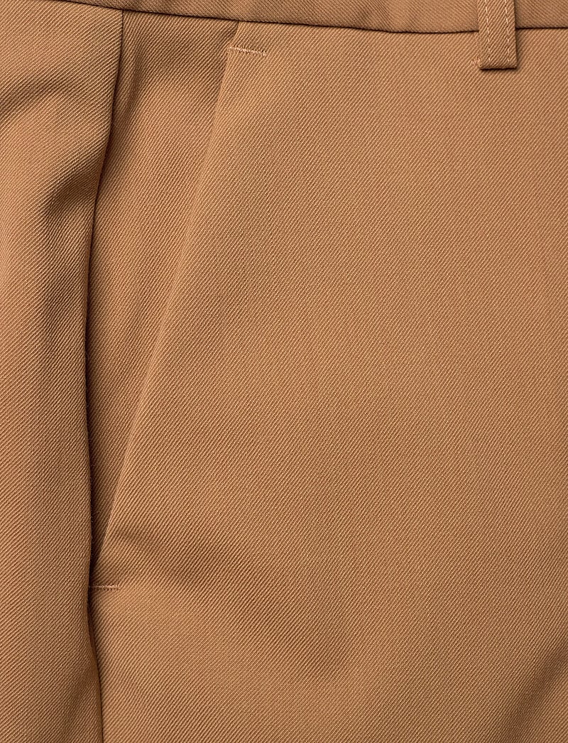 Andiata - Gisella - formell - camel - 5