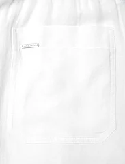 Andiata - Clady trousers - spodnie proste - brilliant white - 7
