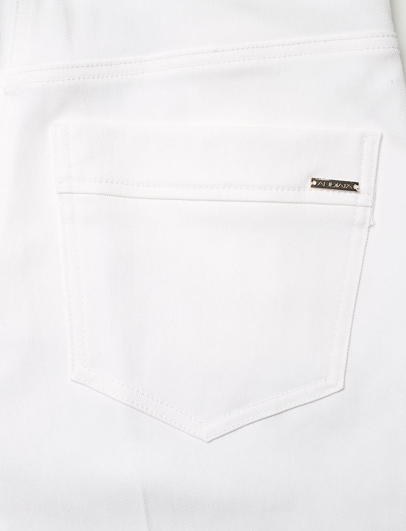 Andiata - Viven - straight leg hosen - brilliant white - 4