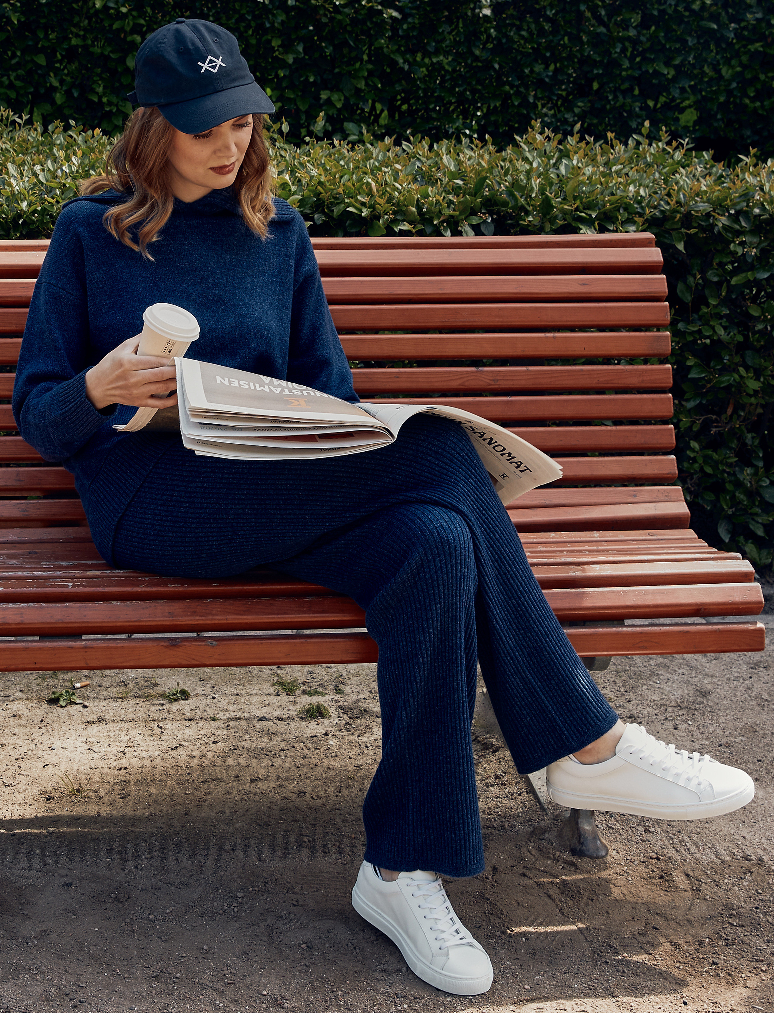 Andiata - Terra Knit Pants - royal blue - 5