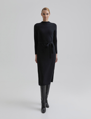 Andiata - Sera dress - strikkjoler - black - 2