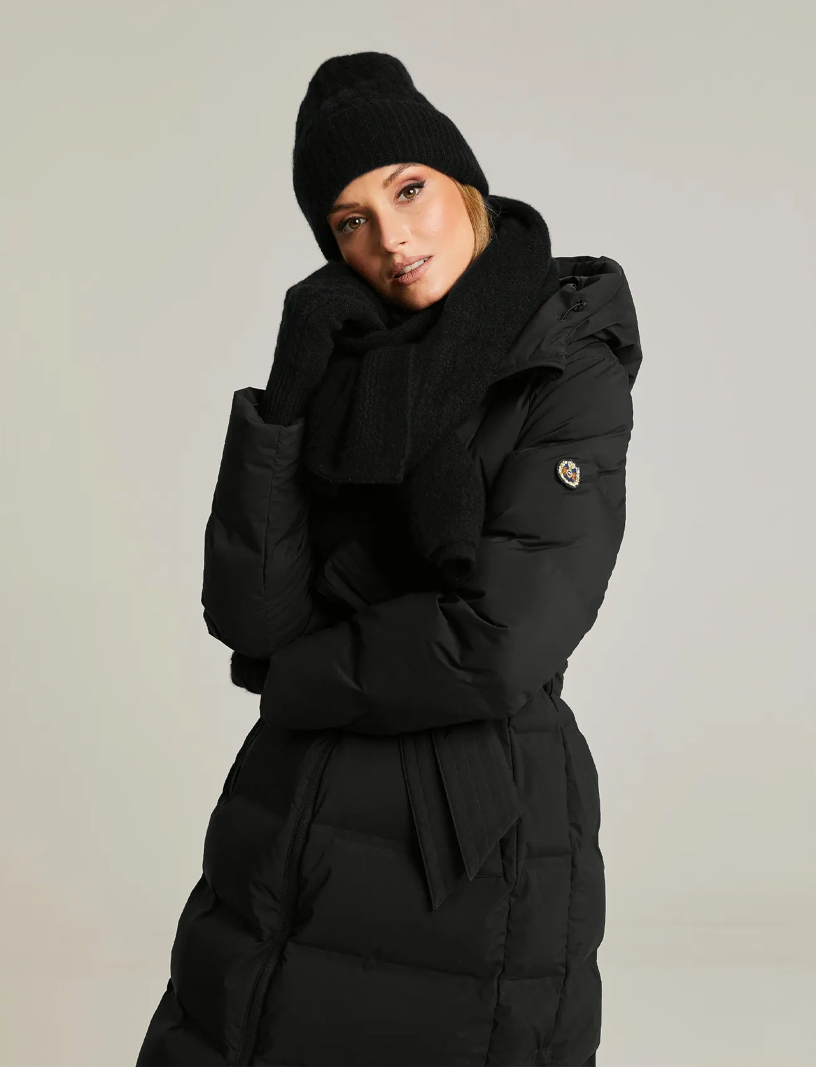 andiata-halen-650-buy-padded-coats-from-andiata-online-at-boozt